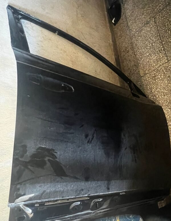 PORTE DROITE Q3